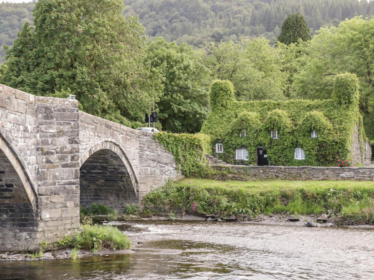 Afallon Betws-y-Coed Luaran gambar
